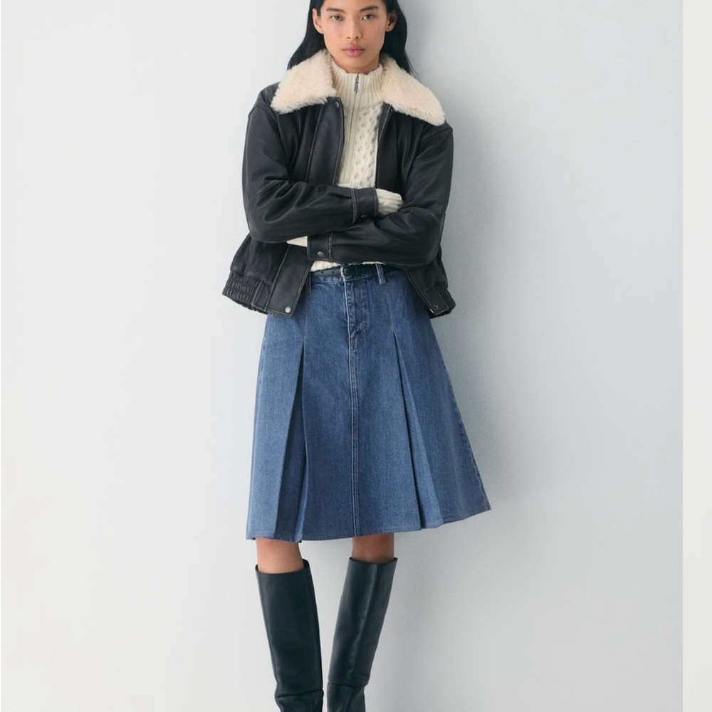 Aritzia Wilfred Billet Denim Skirt - size 32 NWT